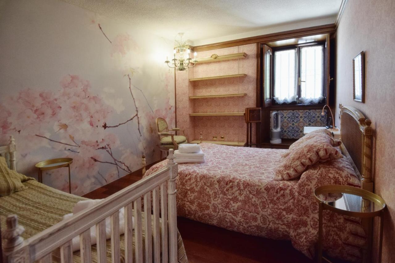 Apartamentos Maria Luisa Burgo Exteriér fotografie