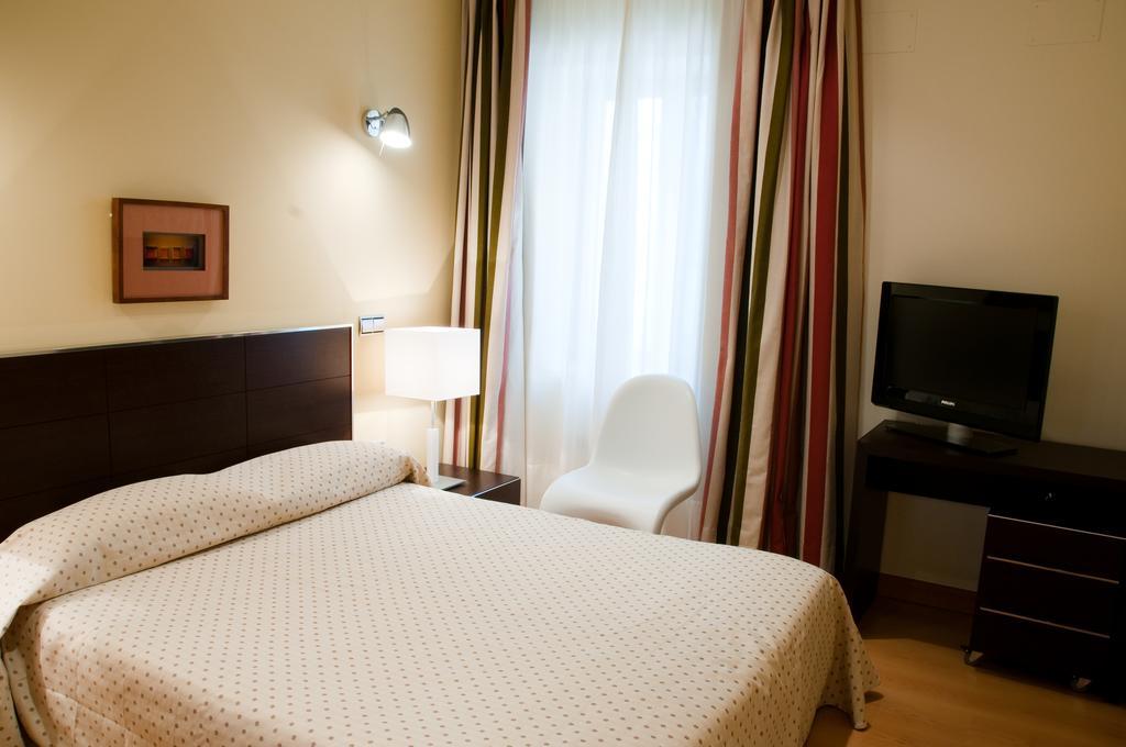 Apartamentos Maria Luisa Burgo Exteriér fotografie